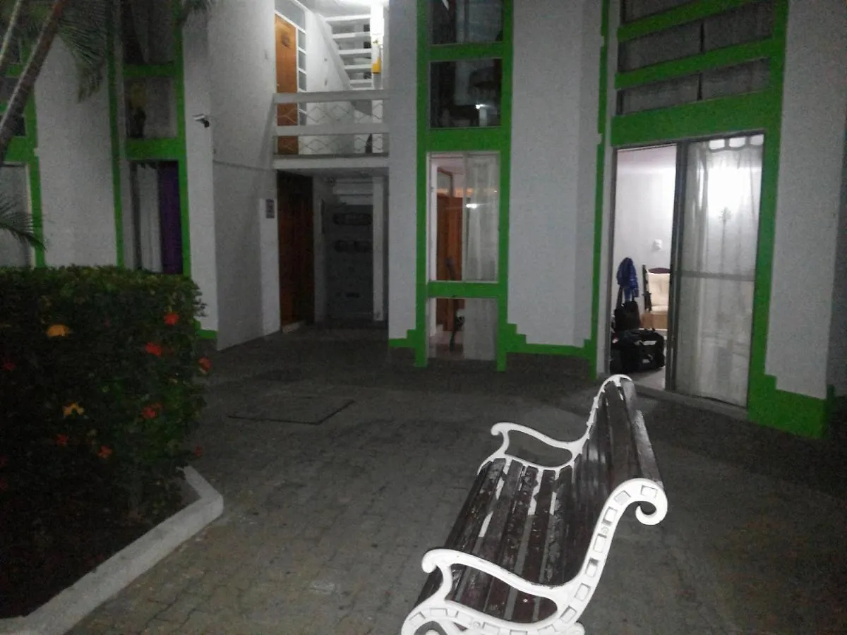 Alquilo Apto X Días Amoblado En El Rodadero Santa Marta  0*, Santa Marta (Magdalena) Colombia